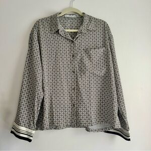 A&F •‎ Geometric Pattern 70's Inspired Satin Shirt